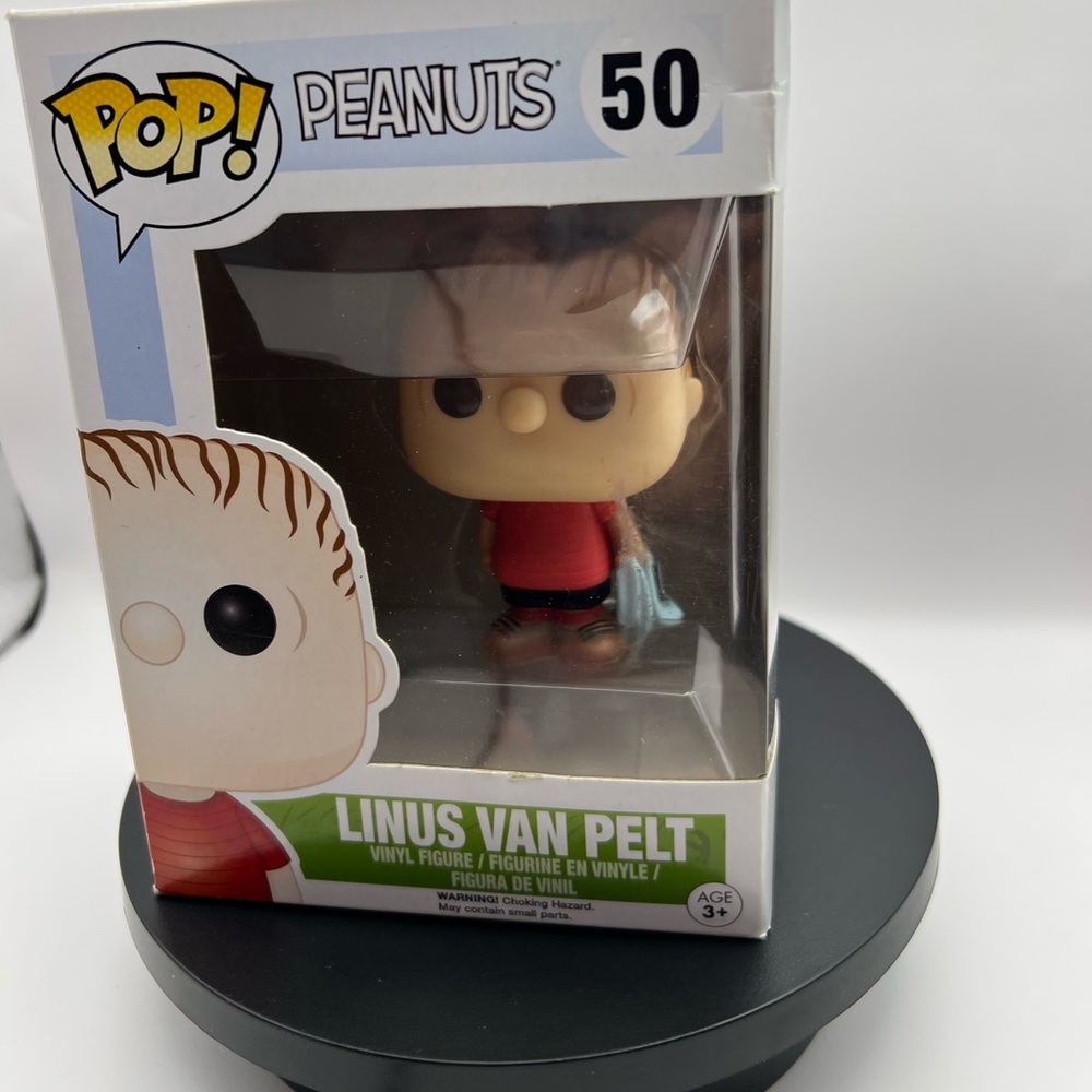 Funko POP Peanuts Linus Van Pelt Vinyl Figure 50